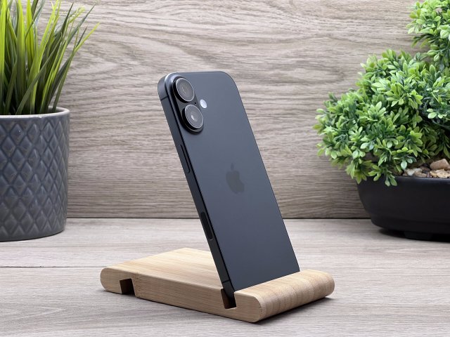 Hibátlan iPhone 17 Black 256GB 2 ÉV Garanciával Számlával Aksi 100%