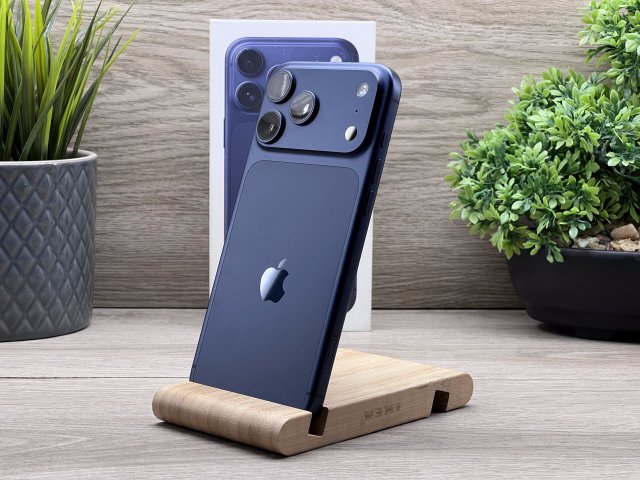 Hibátlan iPhone 17 Pro Max Deep Blue 512GB 2 ÉV Garanciával Számlával