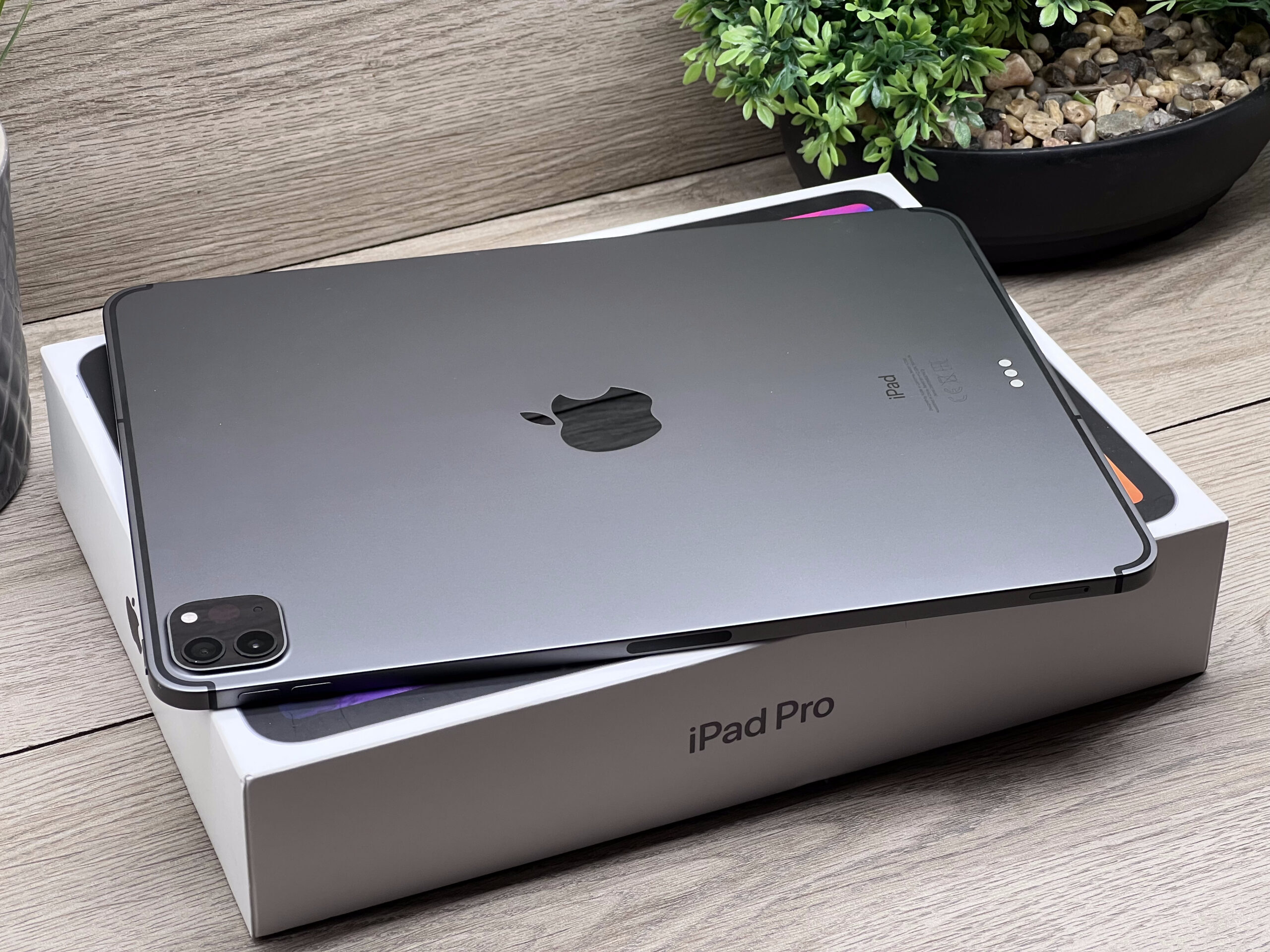 iPad Pro 2. generáció Space Gray 11″ CEL 128GB 2 ÉV Garanciával Számlával