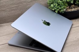 Hibátlan MacBook Air 2025 M4 13” 256GB 2 ÉV Garanciával Számlával Aksi 100%