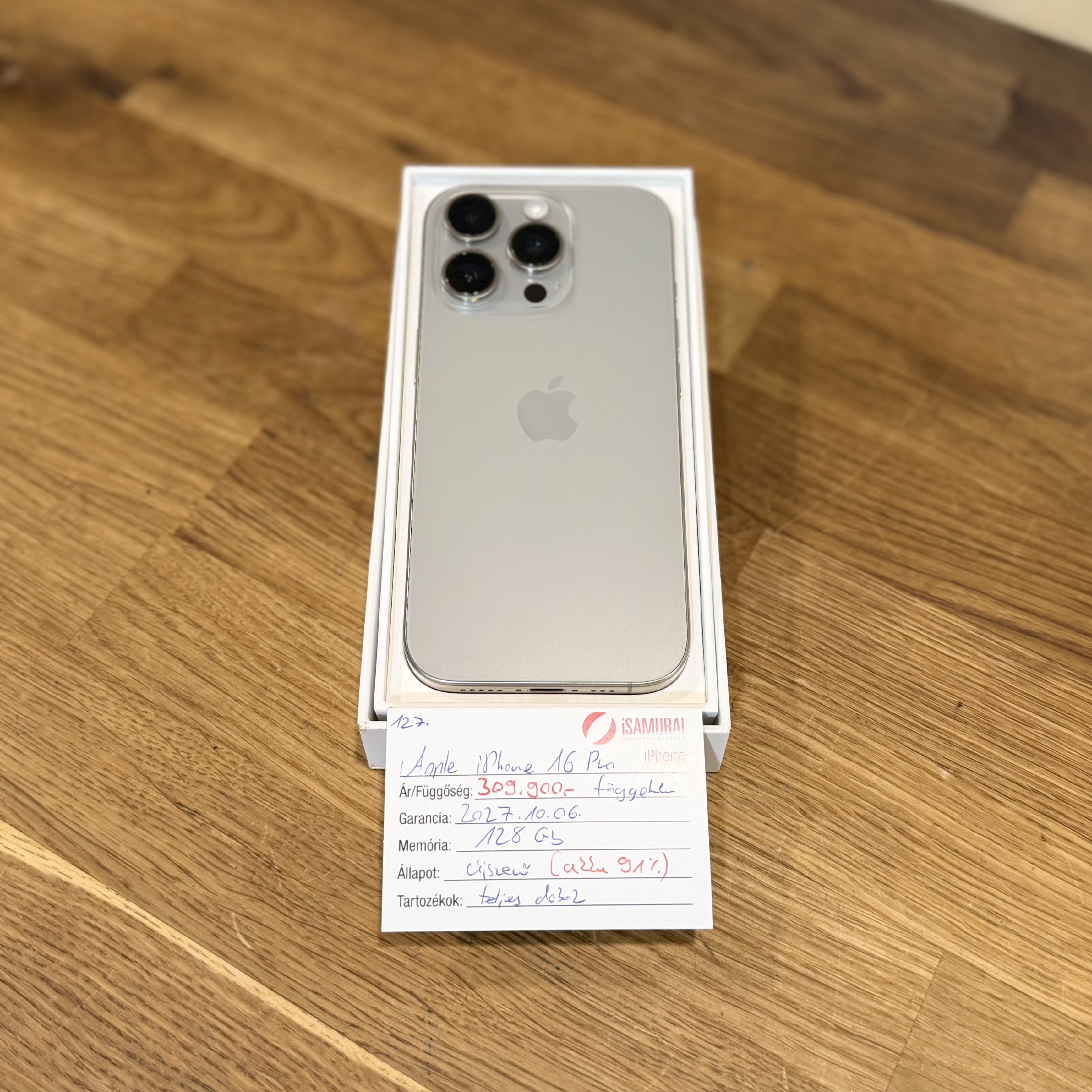 Apple iPhone 16 Pro - 128 GB – Natur Titan - 2027.10.06. -  Újszerű (127.)