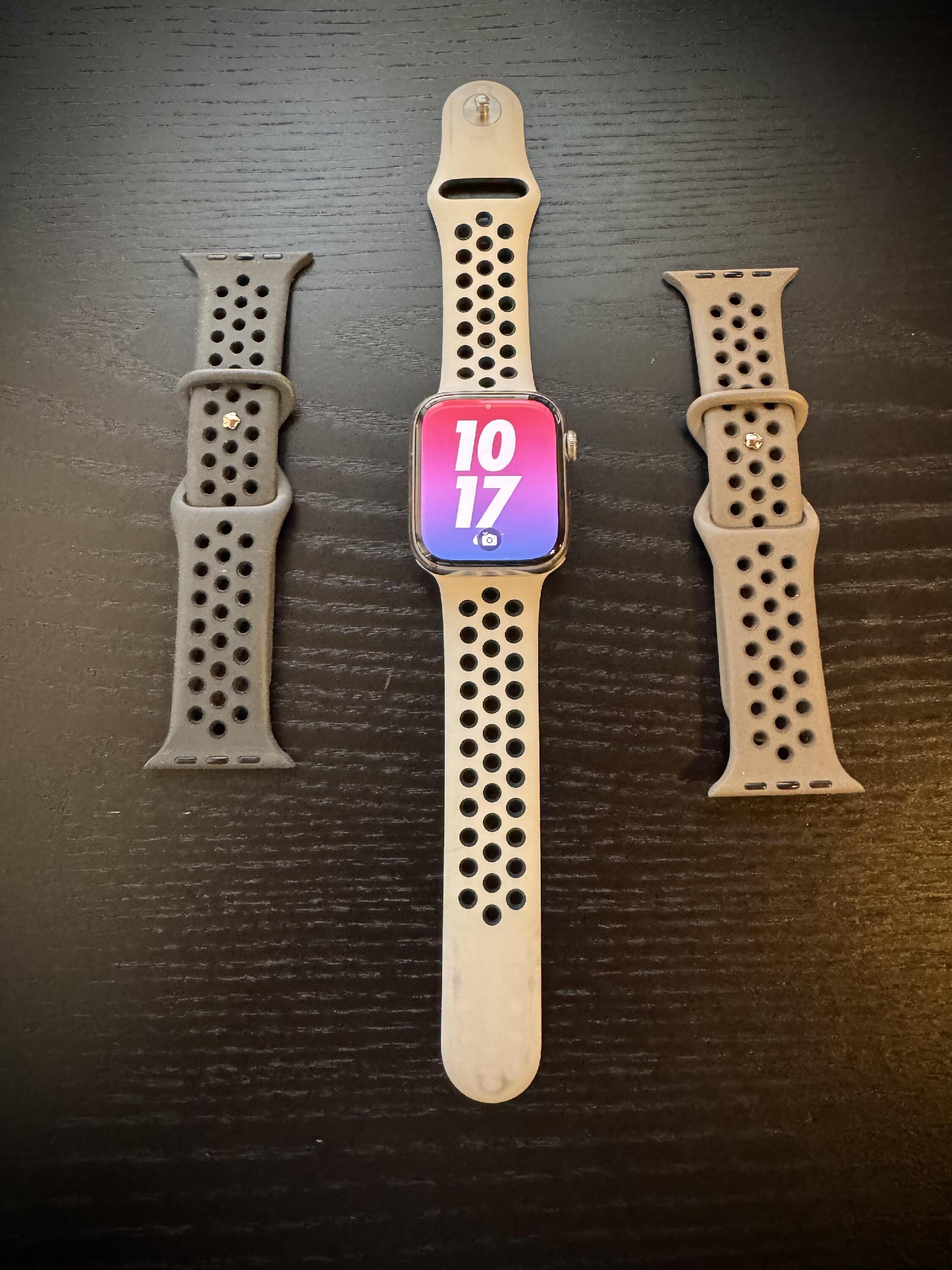 Apple Watch Series 8 45mm Stainless steel, cellular