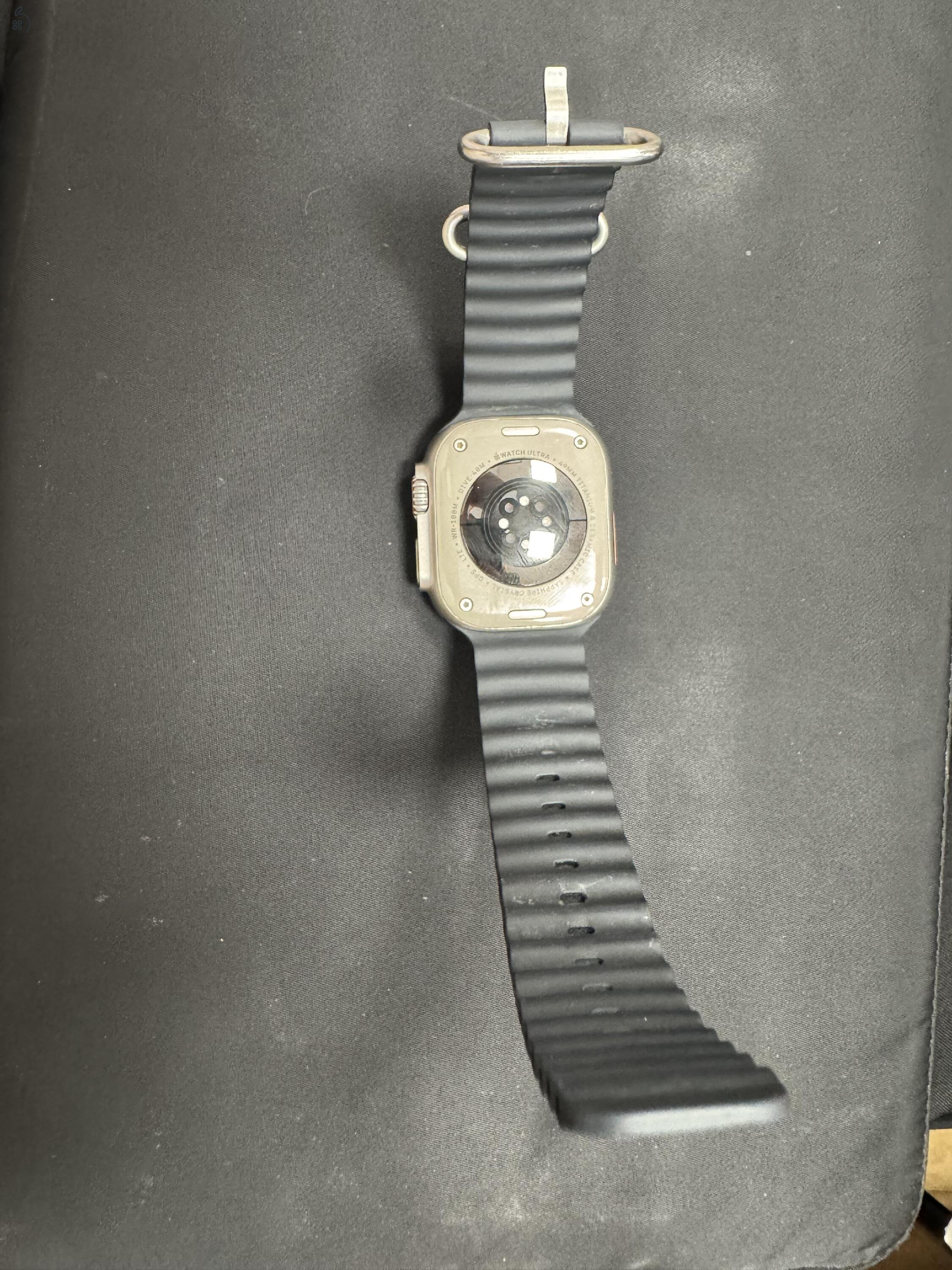 Apple Watch Ultra hibátlan 