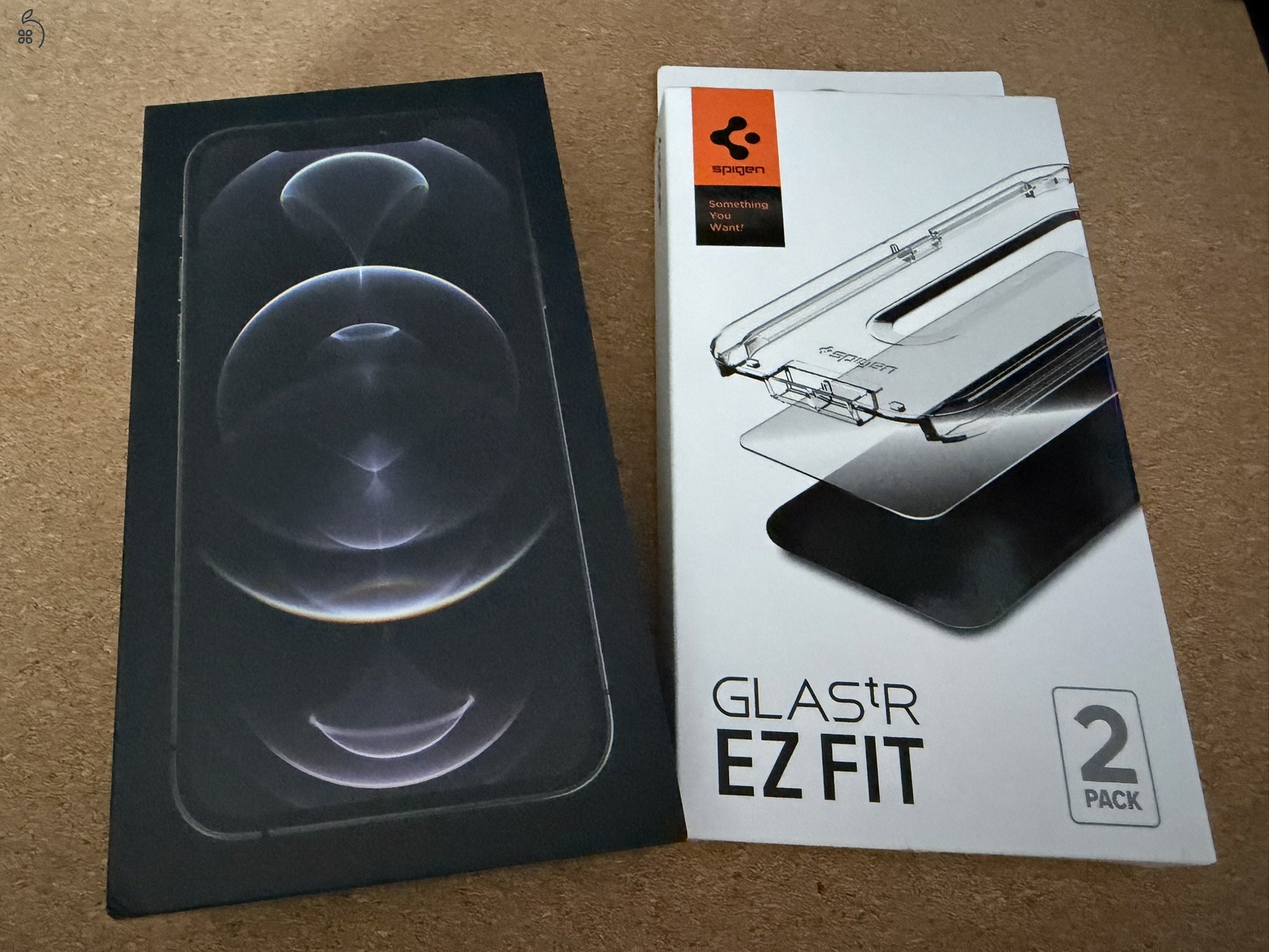 Eladó egy kártya független iPhone 12 Pro 256 GB grafit szürke színben! 