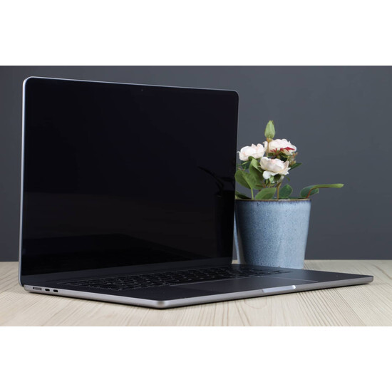 Használt MacBook Air 15