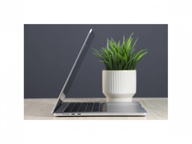 Használt MacBook Air 15