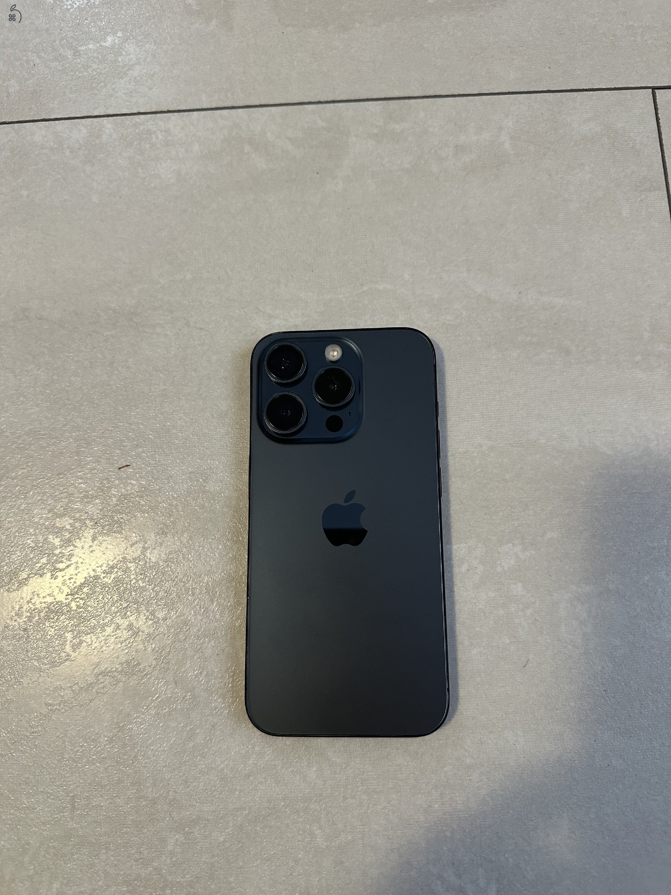 Apple iPhone 15 pro 256GB Blue Titanium