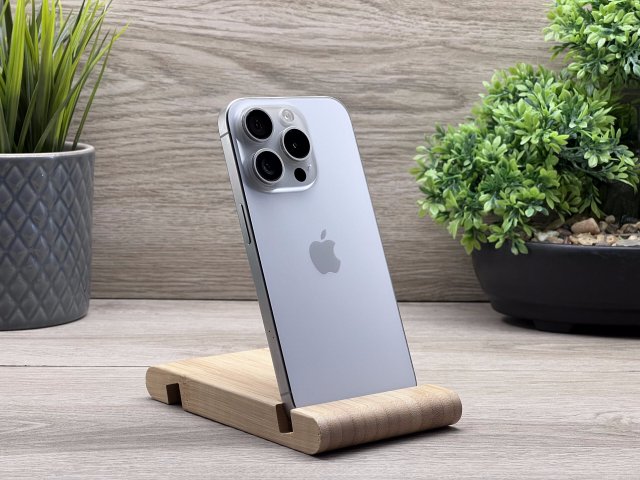 iPhone 15 Pro White Titanium 128GB 2 ÉV Garanciával Számlával