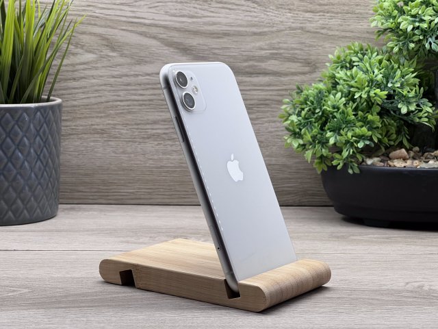 Hibátlan iPhone 11 White 128GB 2 ÉV Garanciával Számlával Aksi 100%