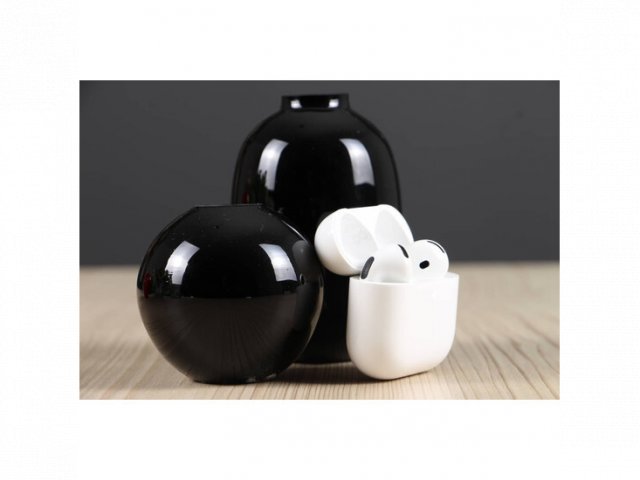 Használt Apple AirPods 4 A US-8573