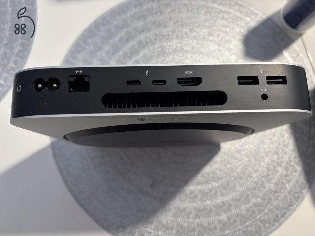 Apple Mac Mini M2 8Gb 256 Gb Hibátlan, szép (8 magos CPU, 10 core GPU, 16 magos Neural Engine)