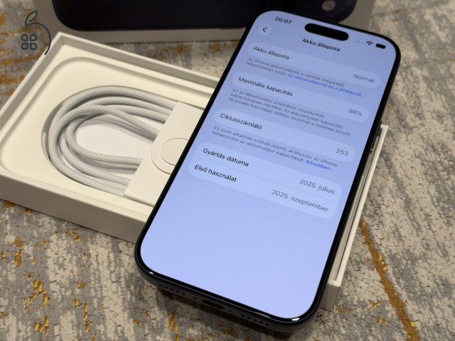  iPhone 17 Pro 512GB mélykék színű, független, 98% akku, Apple garanciával 2028-ig