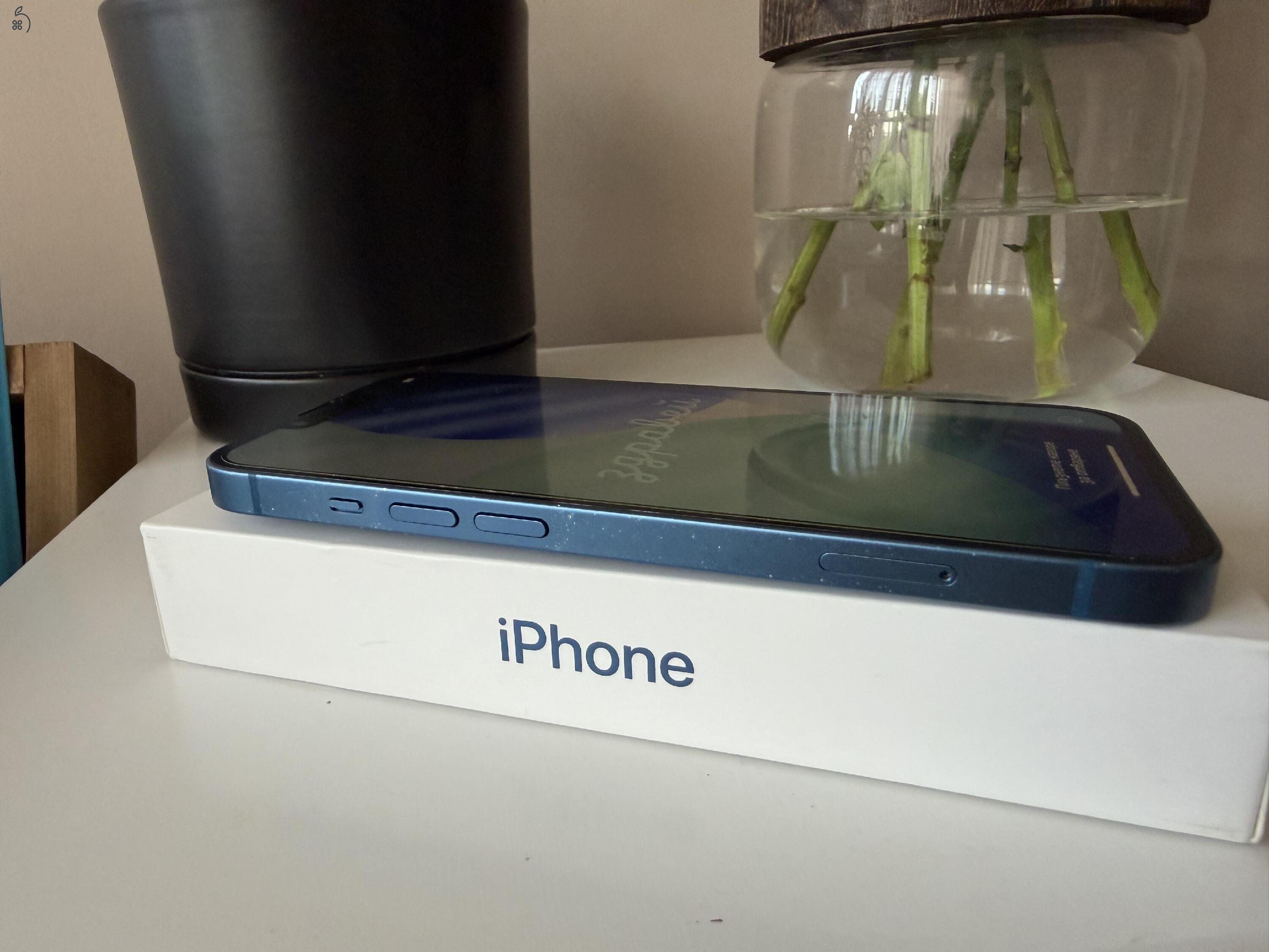 Eladó IPhone 13 256 GB One (vodafone ) függő