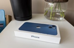 Eladó IPhone 13 256 GB One (vodafone ) függő