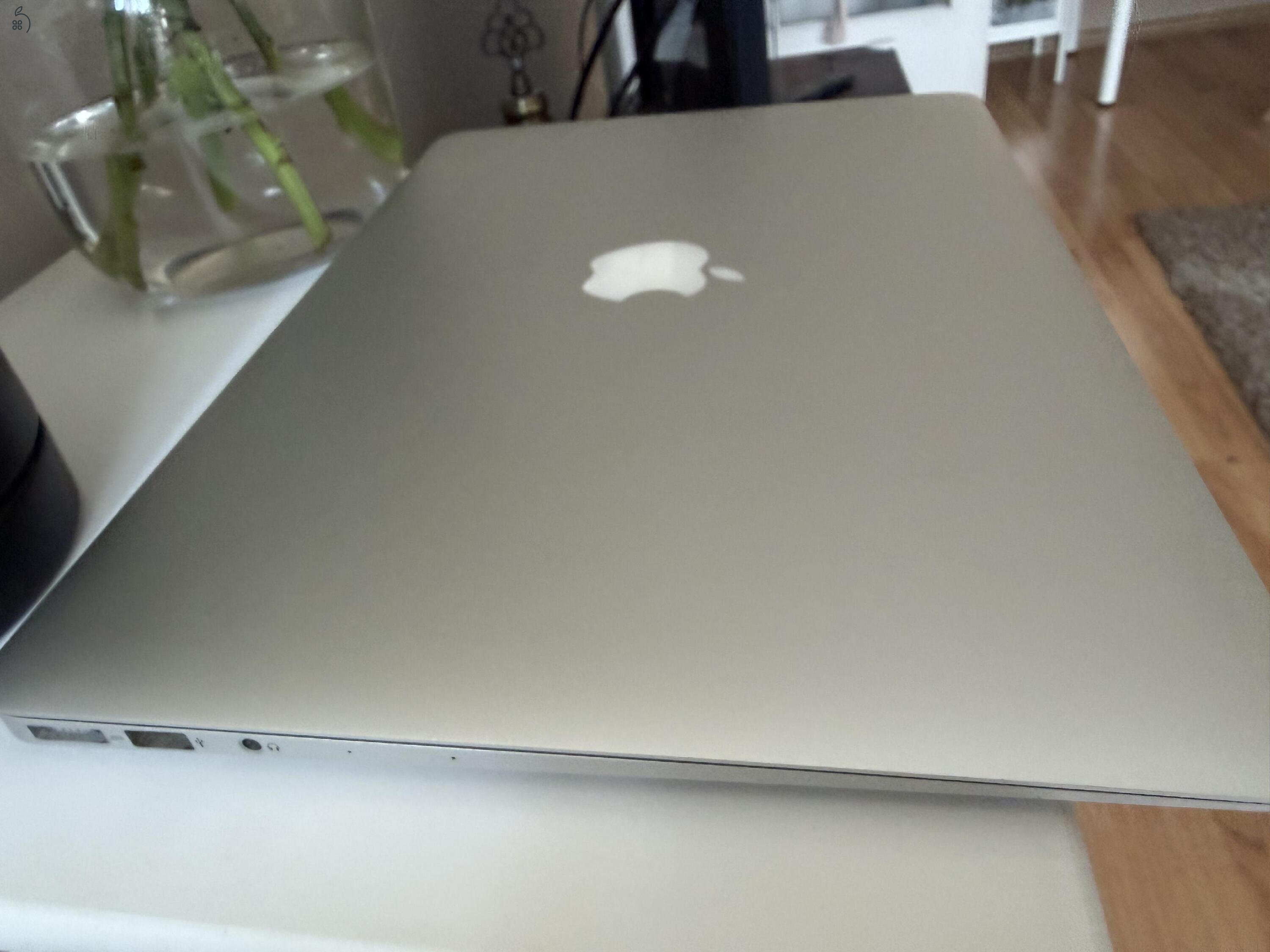 MacBook Air 13