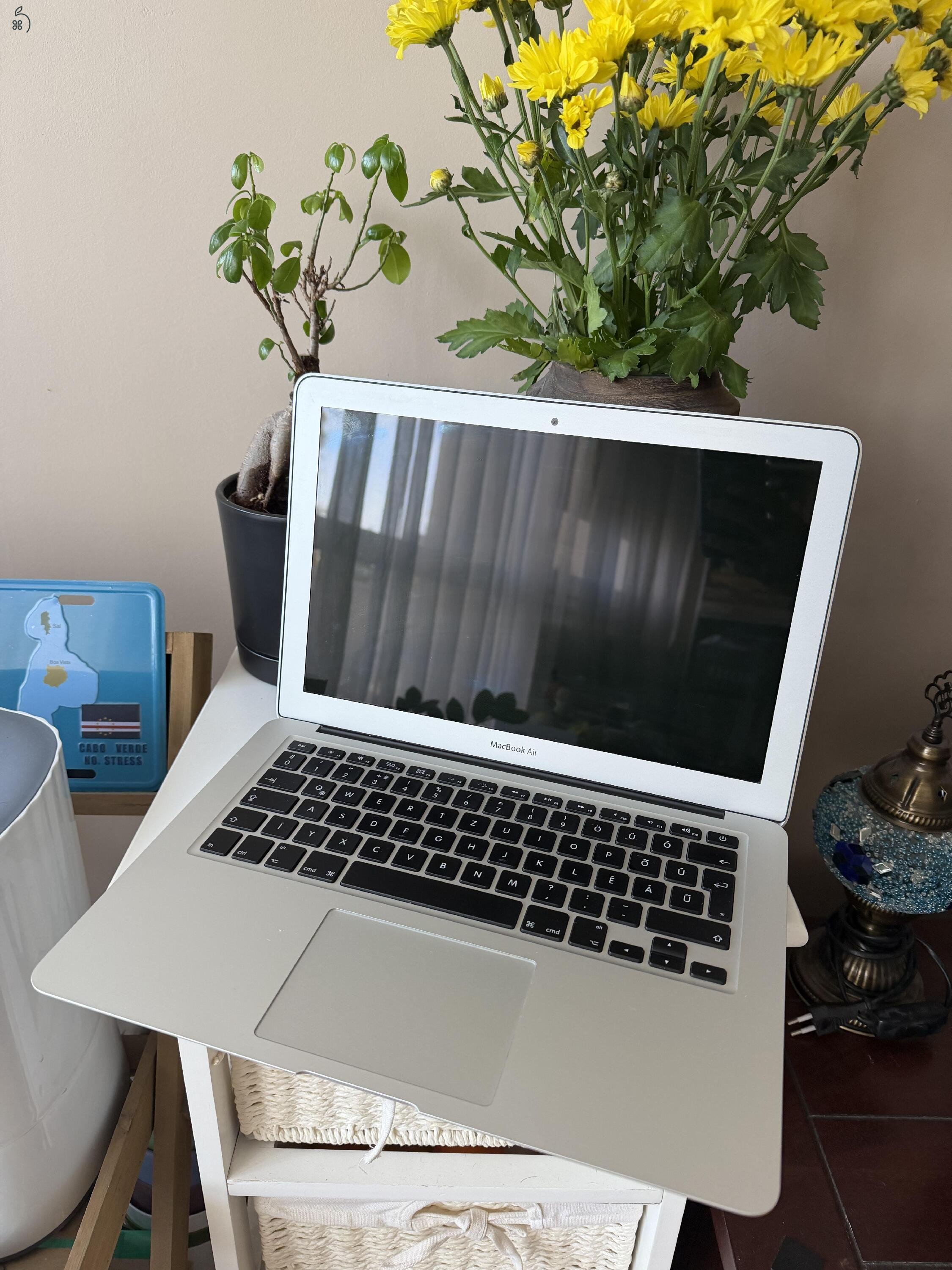 MacBook Air 13