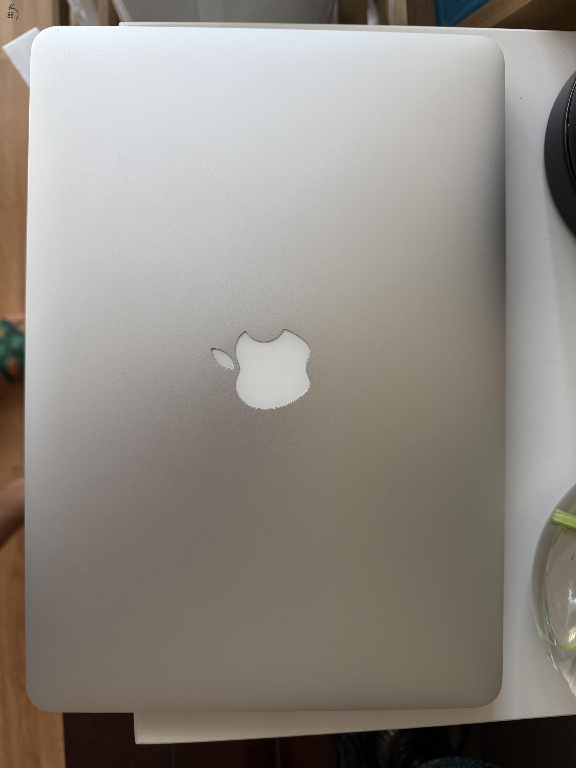 MacBook Air 13