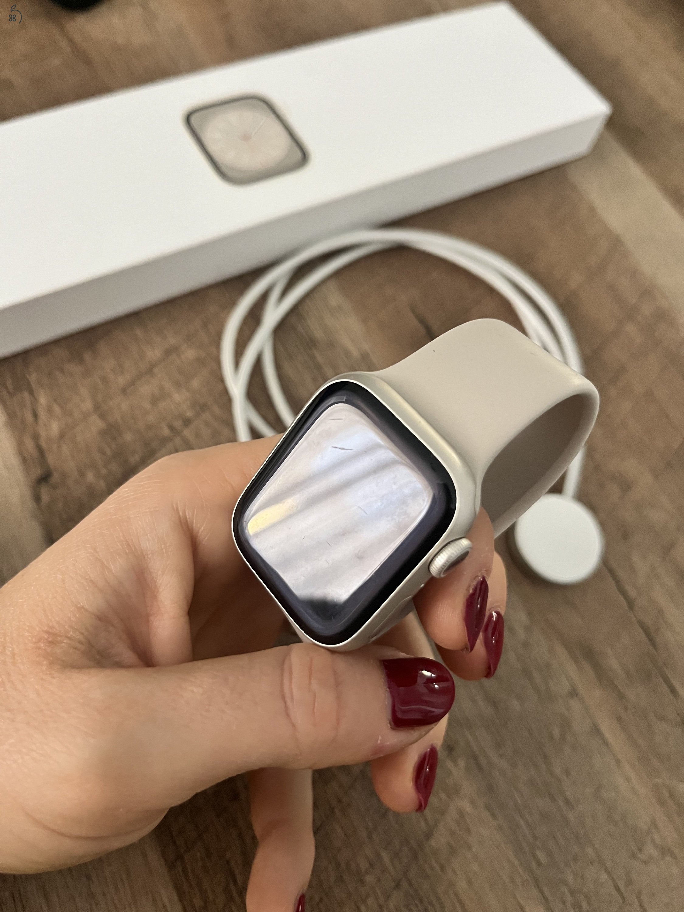 Apple Watch Series 8 41 mm Starlight Aluminium GPS