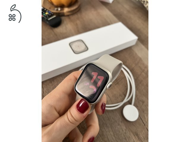 Apple Watch Series 8 41 mm Starlight Aluminium GPS