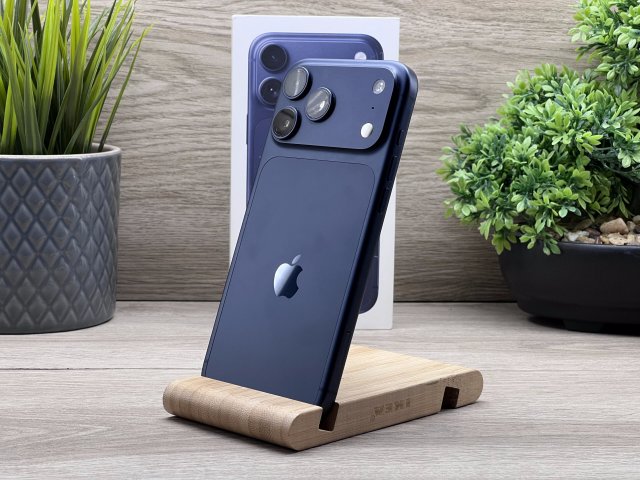 Hibátlan iPhone 17 Pro Max Deep Blue 256GB 2 ÉV Garanciával Számlával