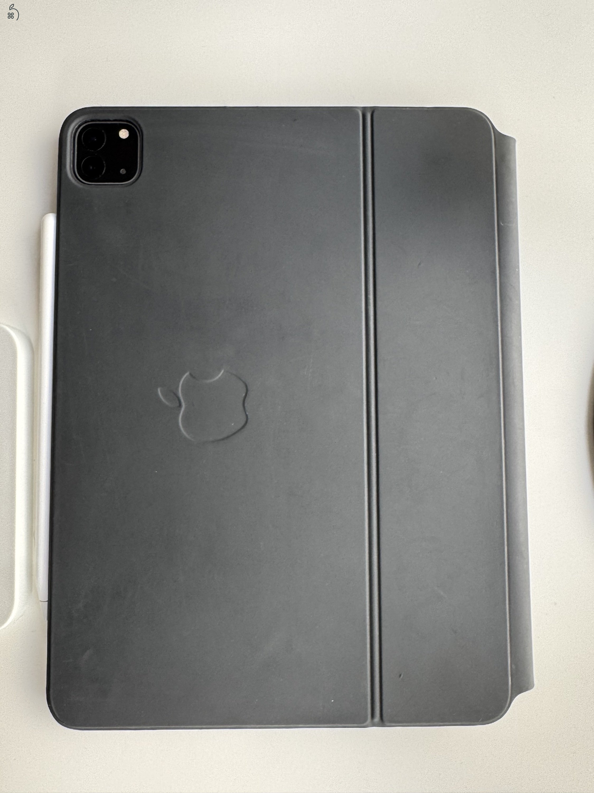 iPad Pro 11 inch 4.gen M2 apple pencil és magic keyboard