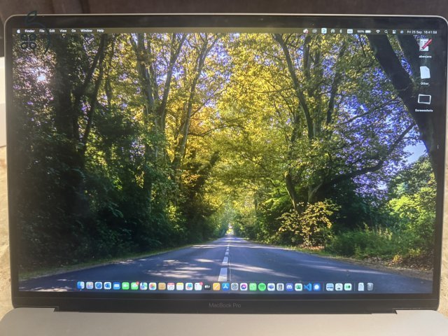 SpaceGray MacBook Pro 16
