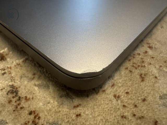 SpaceGray MacBook Pro 16