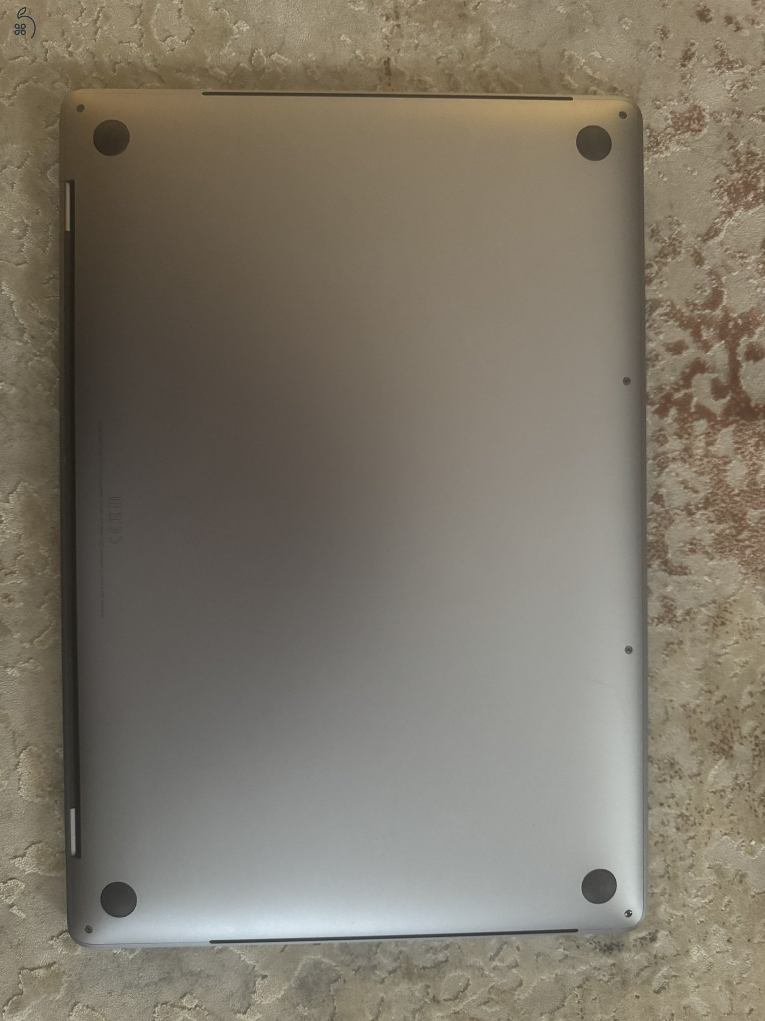 SpaceGray MacBook Pro 16