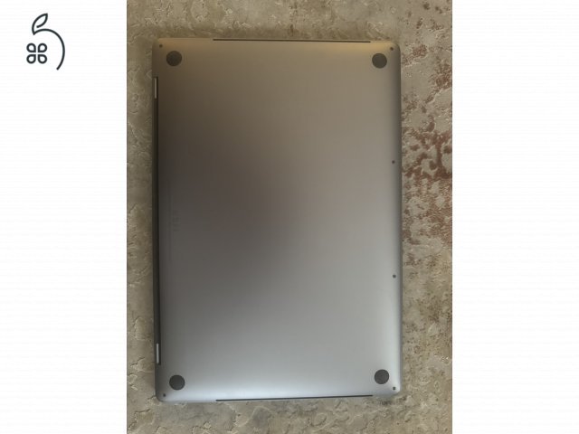 SpaceGray MacBook Pro 16