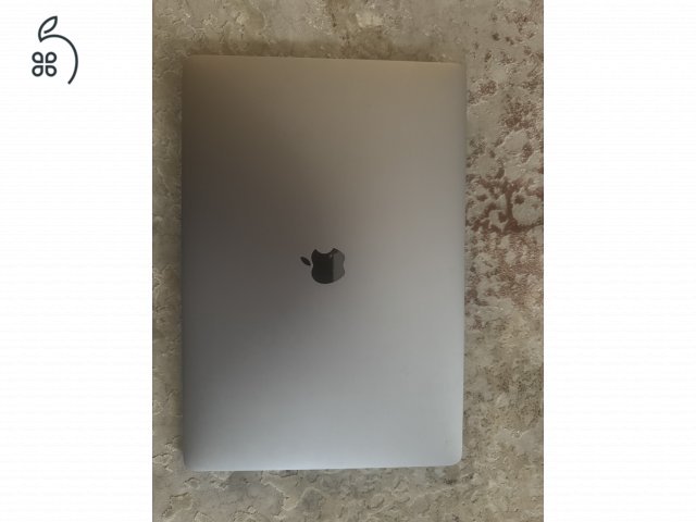 SpaceGray MacBook Pro 16