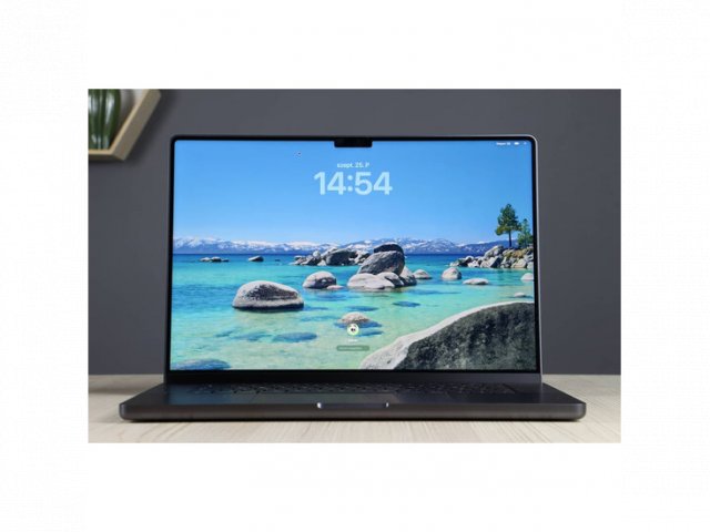 Újszerű MacBook Pro 16