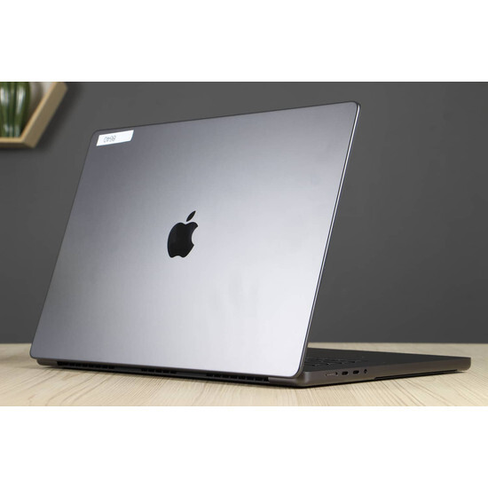 Újszerű MacBook Pro 16