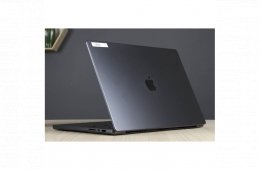 Újszerű MacBook Pro 16