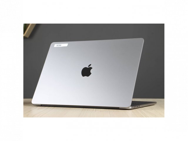 Újszerű MacBook Air 15