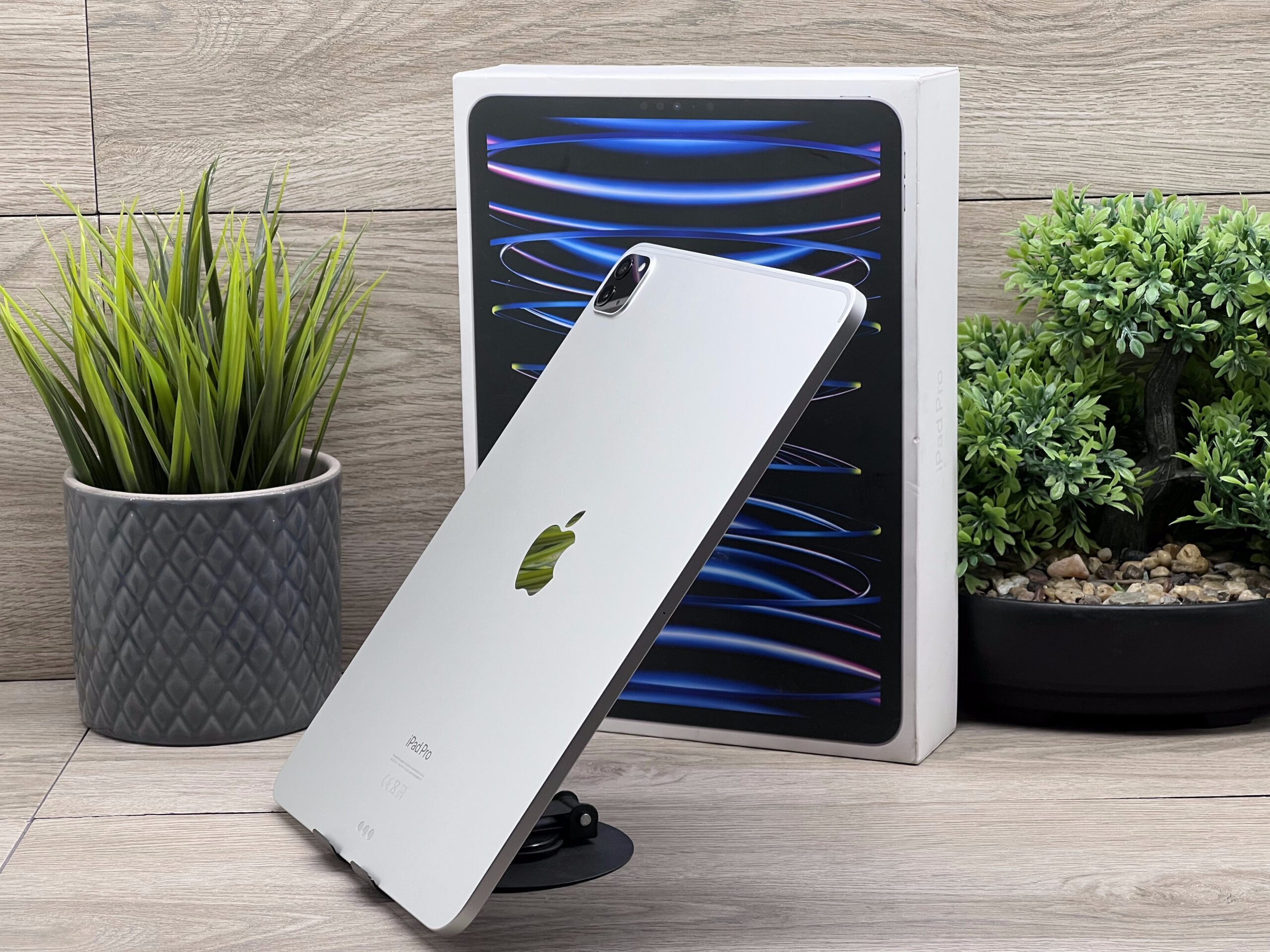 Hibátlan iPad Pro 4th 2022 11″ Silver 128GB 2 ÉV Garanciával Számlával