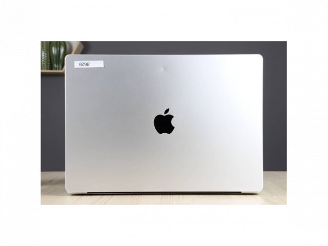 Használt MacBook Pro 16