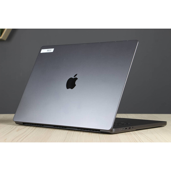 Használt MacBook Pro 16