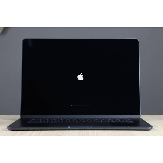 Használt MacBook Air 15