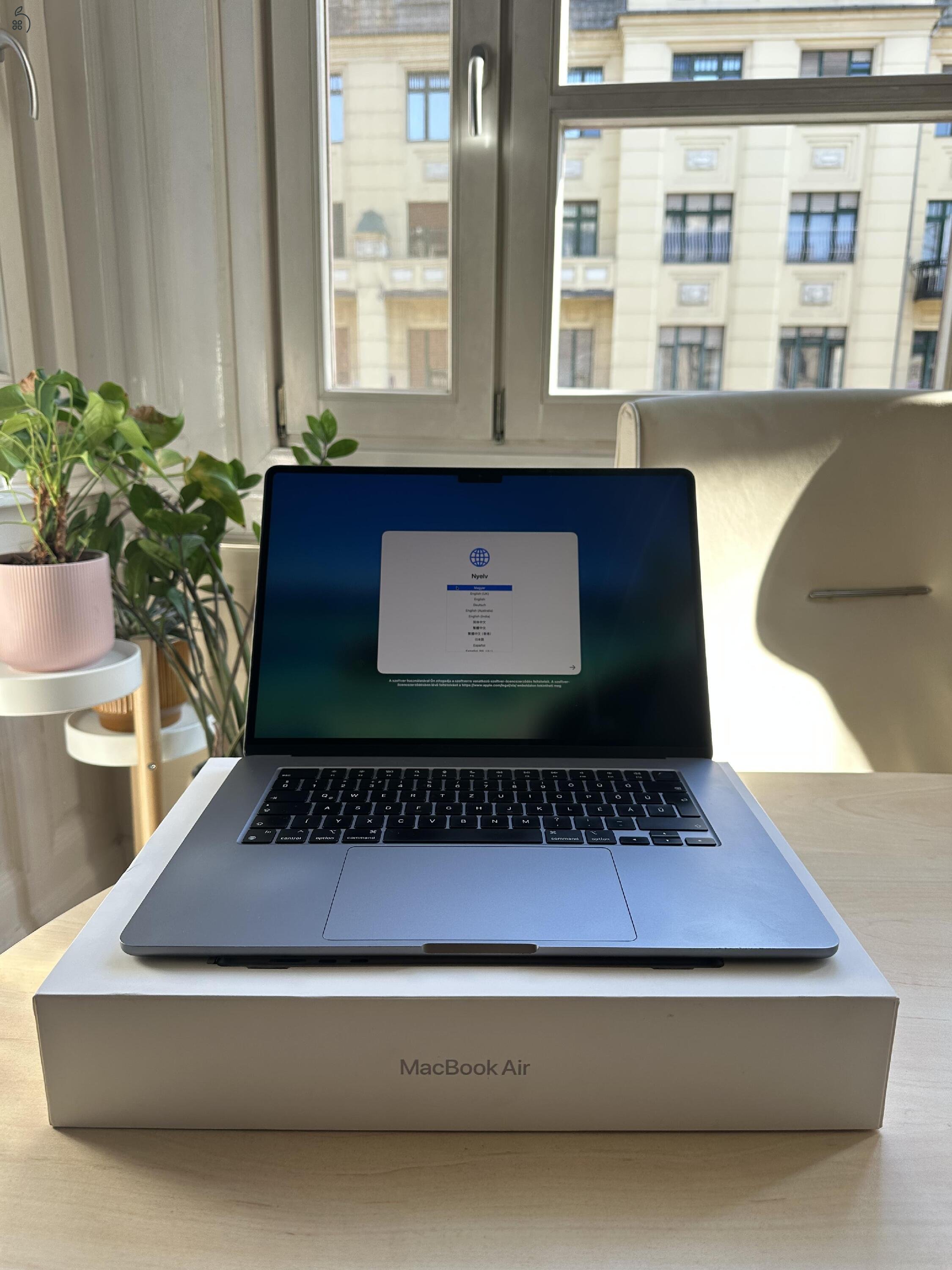 MacBook Air 15” (2023) - M2 / 8 GB RAM / 256 GB SSD