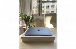 MacBook Air 15” (2023) - M2 / 8 GB RAM / 256 GB SSD