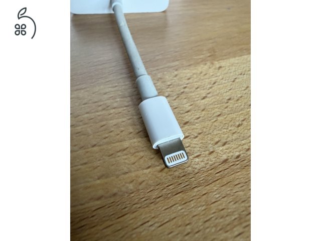 Apple Lightning VGA adapter és töltő csatlakozó - A1439
