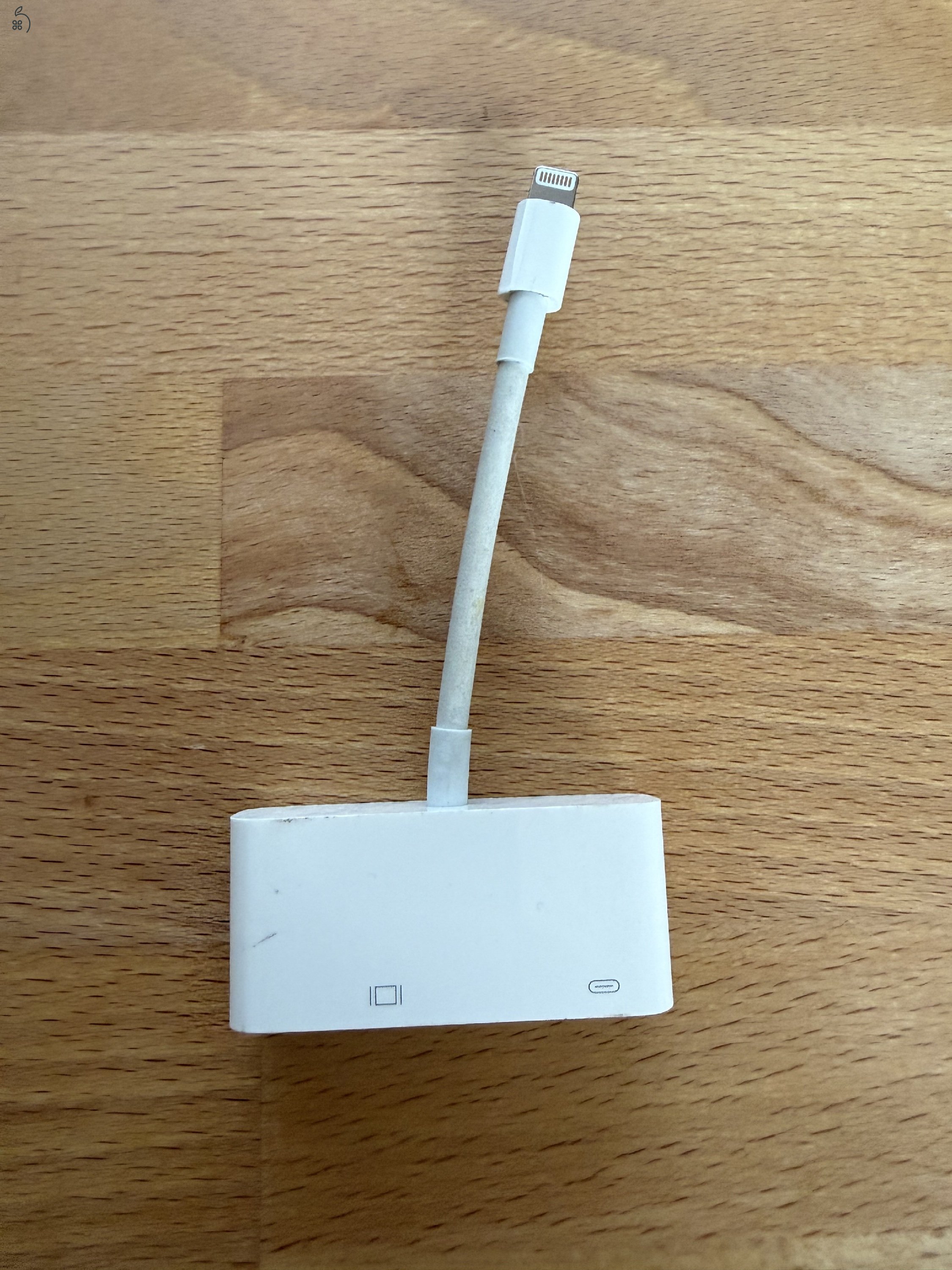 Apple Lightning VGA adapter és töltő csatlakozó - A1439