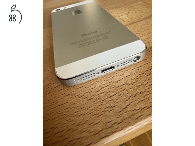 Apple iPhone 5S 16GB Silver, dobozos, tartozékokkal, szép állapotban