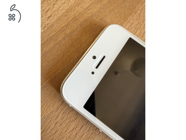 Apple iPhone 5S 16GB Silver, dobozos, tartozékokkal, szép állapotban