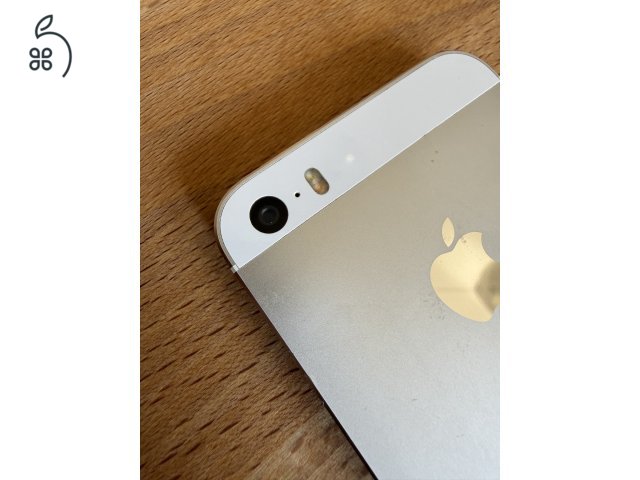 Apple iPhone 5S 16GB Silver, dobozos, tartozékokkal, szép állapotban