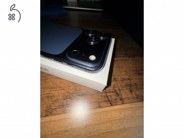 iPhone 17 Pro Max kék 256Gb + Nomad Bőrtok 100% akku