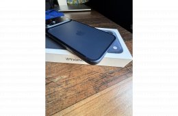 iPhone 17 Pro Max kék 256Gb + Nomad Bőrtok 100% akku