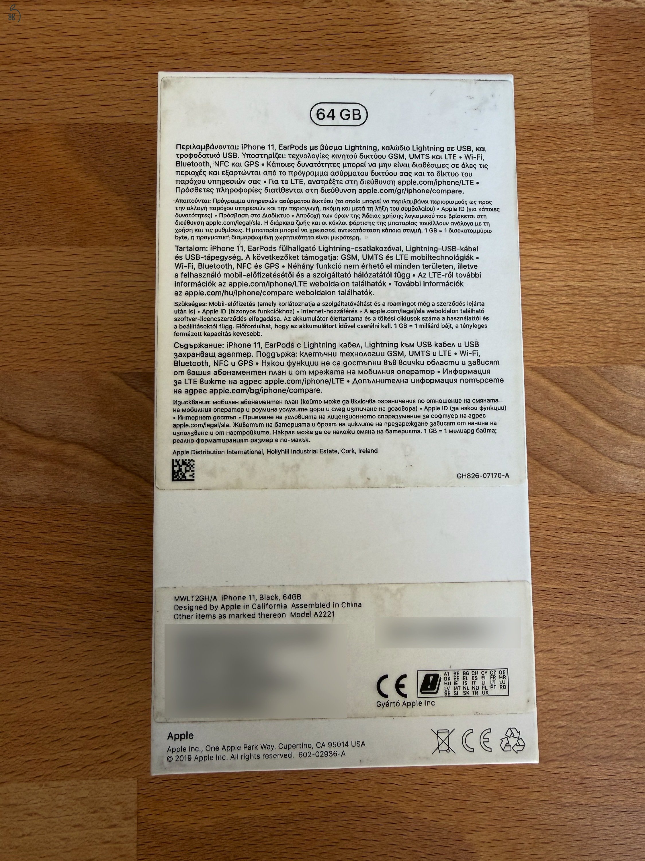 Apple iPhone 11 64 GB fekete színben