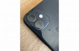 Apple iPhone 11 64 GB fekete színben