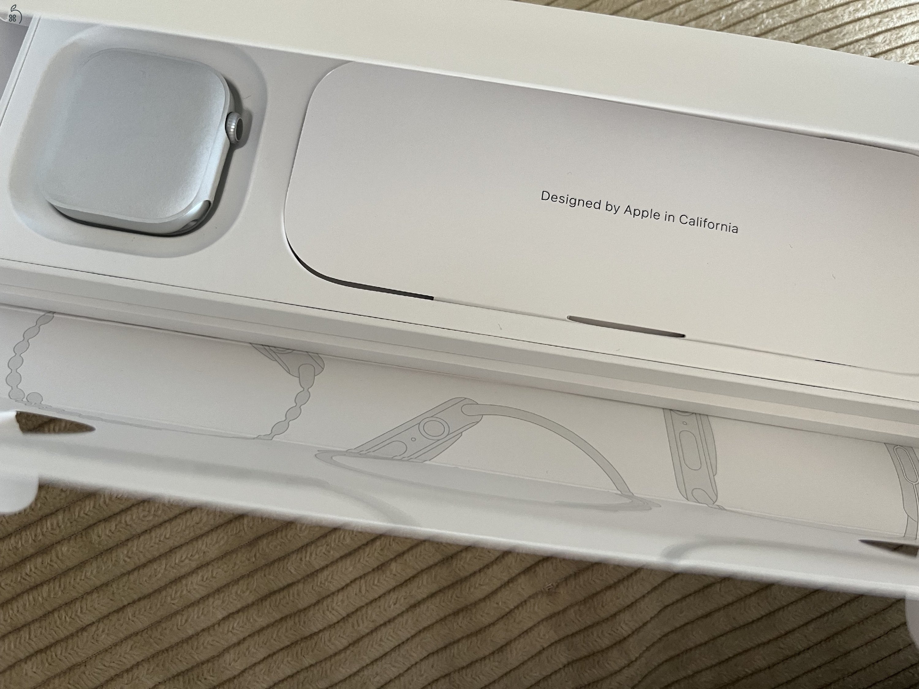 Apple Watch Series 11 silver - ezüst 42 mm 